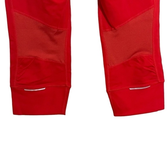 Athleta NWT Orange Relay Capri Leggings Size M - Picture 7 of 9